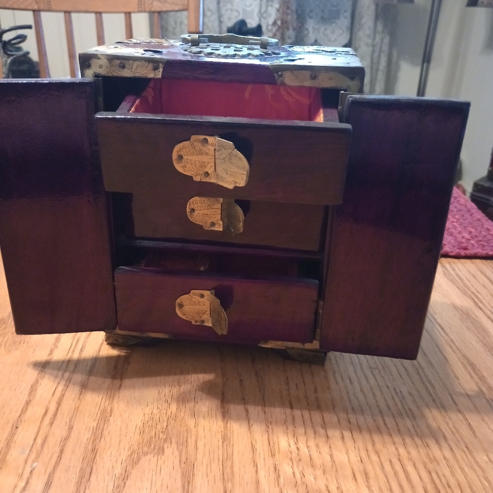 Antique 1700s authentic jade jewelery box - Picture 16 of 16